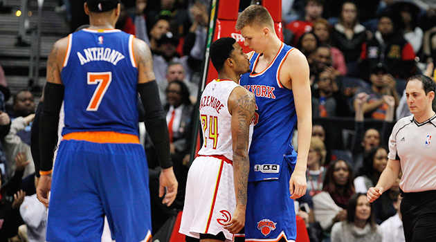 new-york-knicks-kristaps-porzingis-kent-bazemore-fight.jpg
